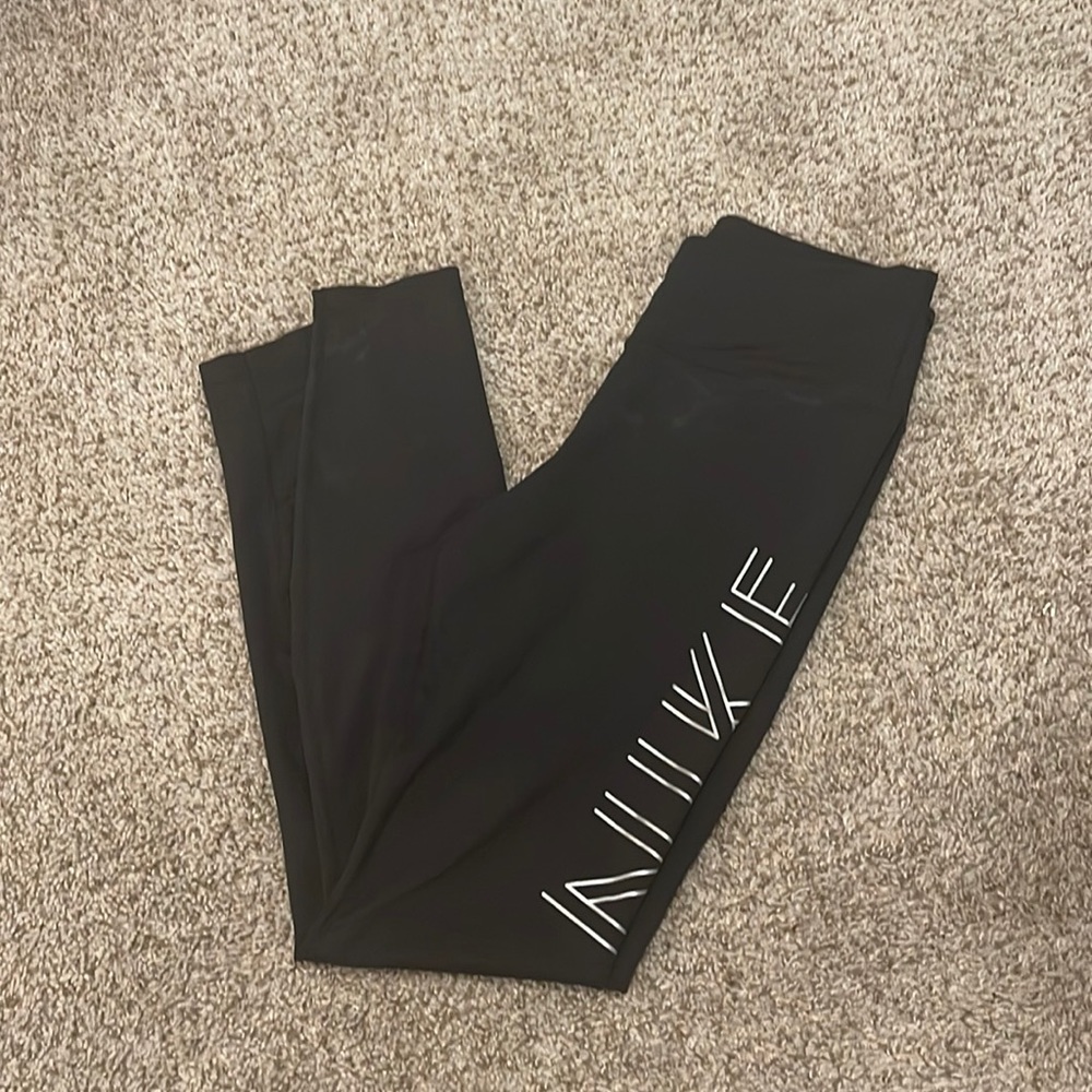 Nike leggings